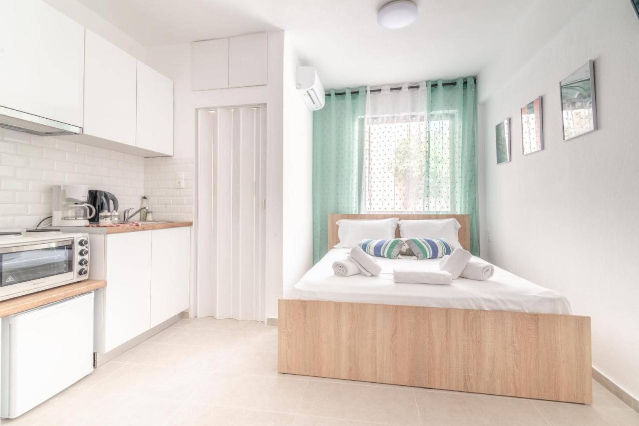 Renovated Studio Near Downtown Ираклион Экстерьер фото